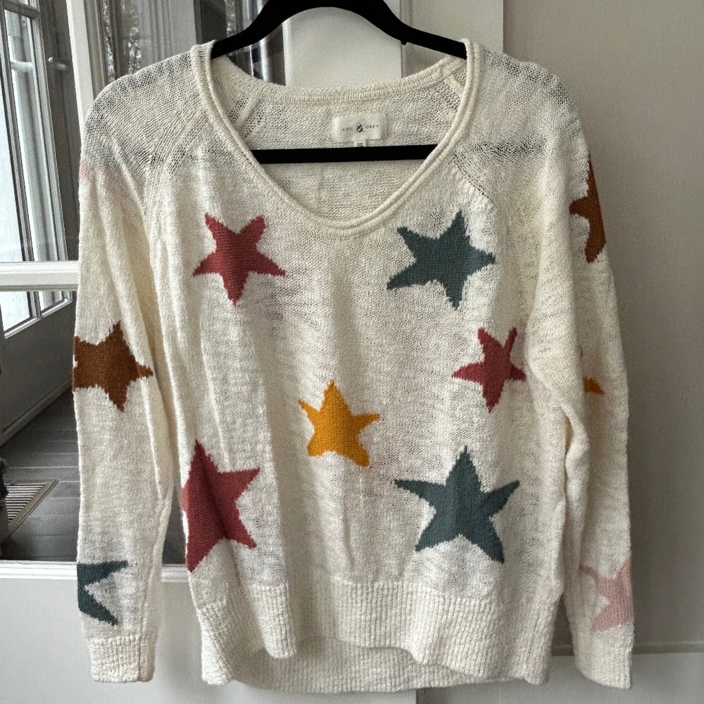 Lou & Grey V Neck Sweater